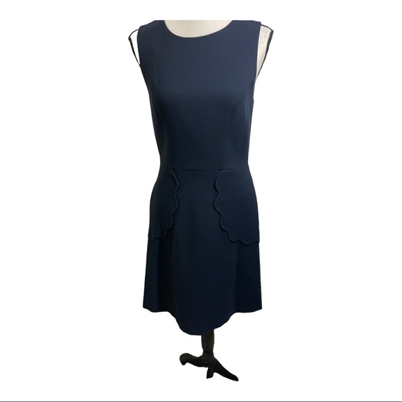 Eliza J sleeveless zipper back scallop trim pockets dress. Blue.size 4. … - Picture 1 of 11